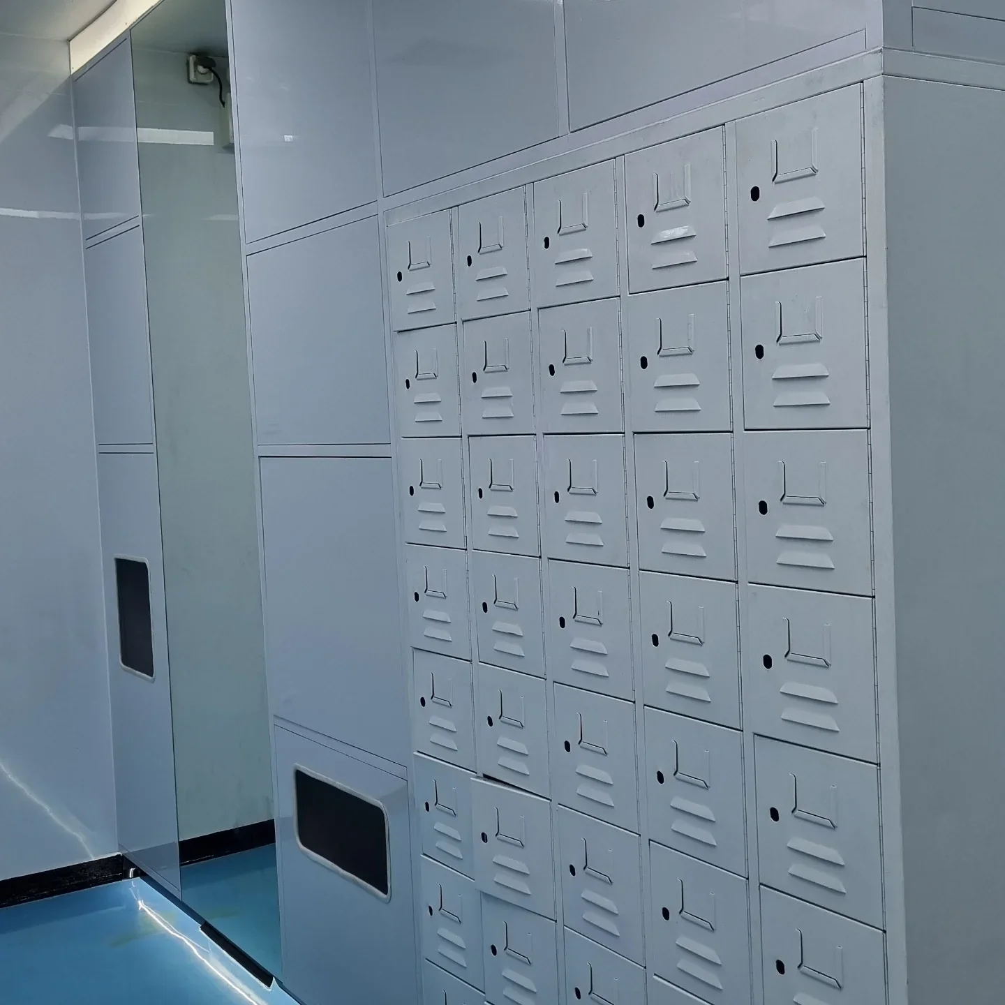 Fasilitas Penyimpanan Interior — Dokumentasi elemen interior